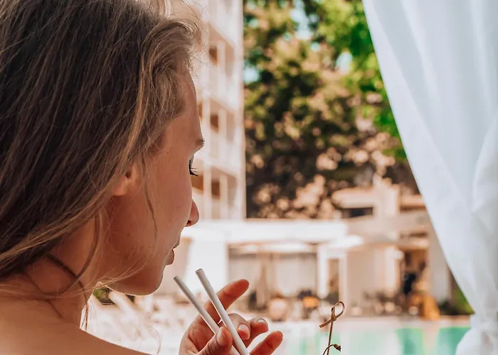 Ibis Styles Roomer غولدن ساندز