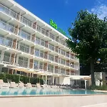 Ibis Styles Roomer