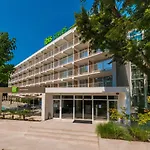 Hotell Ibis Styles Roomer 4*