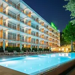 Ibis Styles Roomer Szálloda Aranyhomok