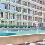 Ibis Styles Roomer Golden Sands