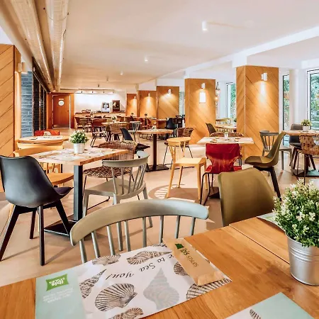 Отель Ibis Styles Roomer