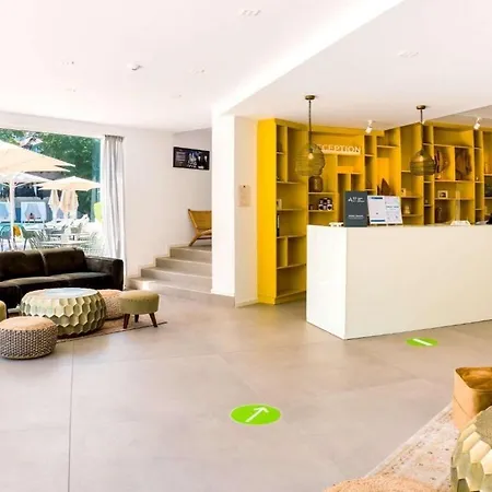 Ibis Styles Roomer Szálloda Aranyhomok