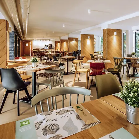 Ibis Styles Roomer 4* Aranyhomok