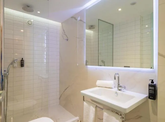 מלון Ibis Styles Roomer