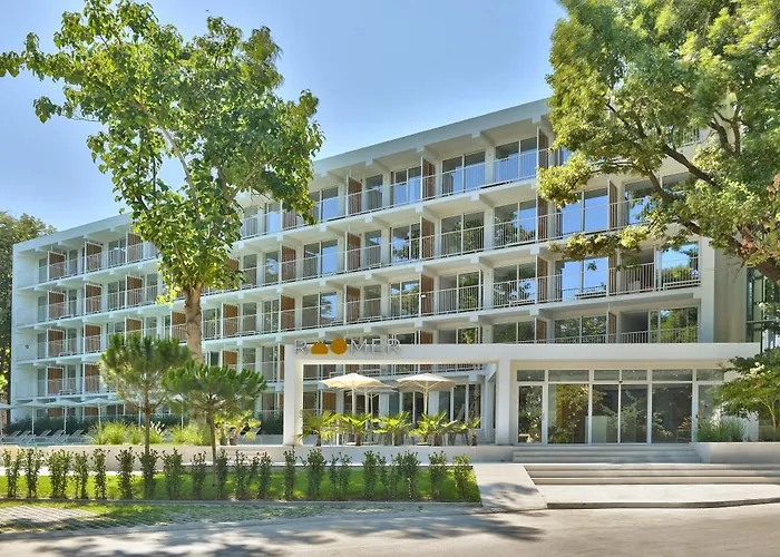 Ibis Styles Roomer Отель Золотые Пески